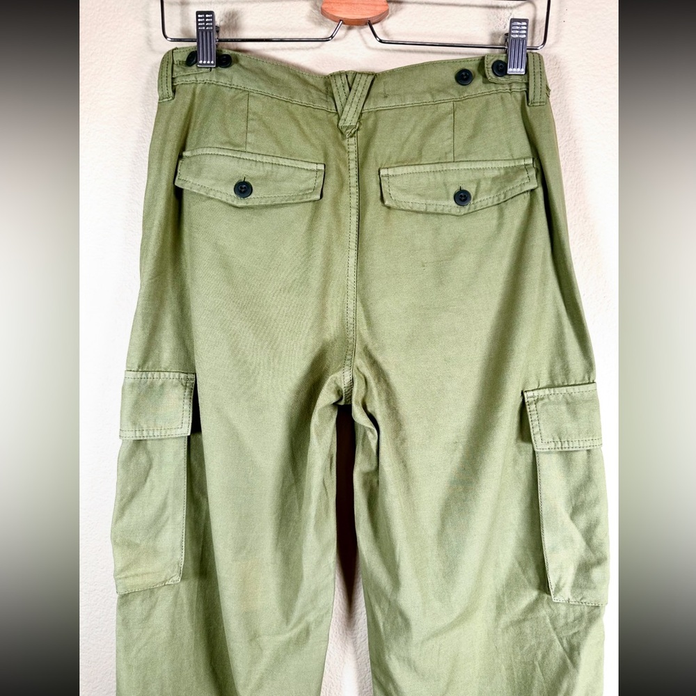NWT Madewell Garment-Dyed Low-Slung Straight Cargo Pants in Classic Olive - Picture 11 of 14